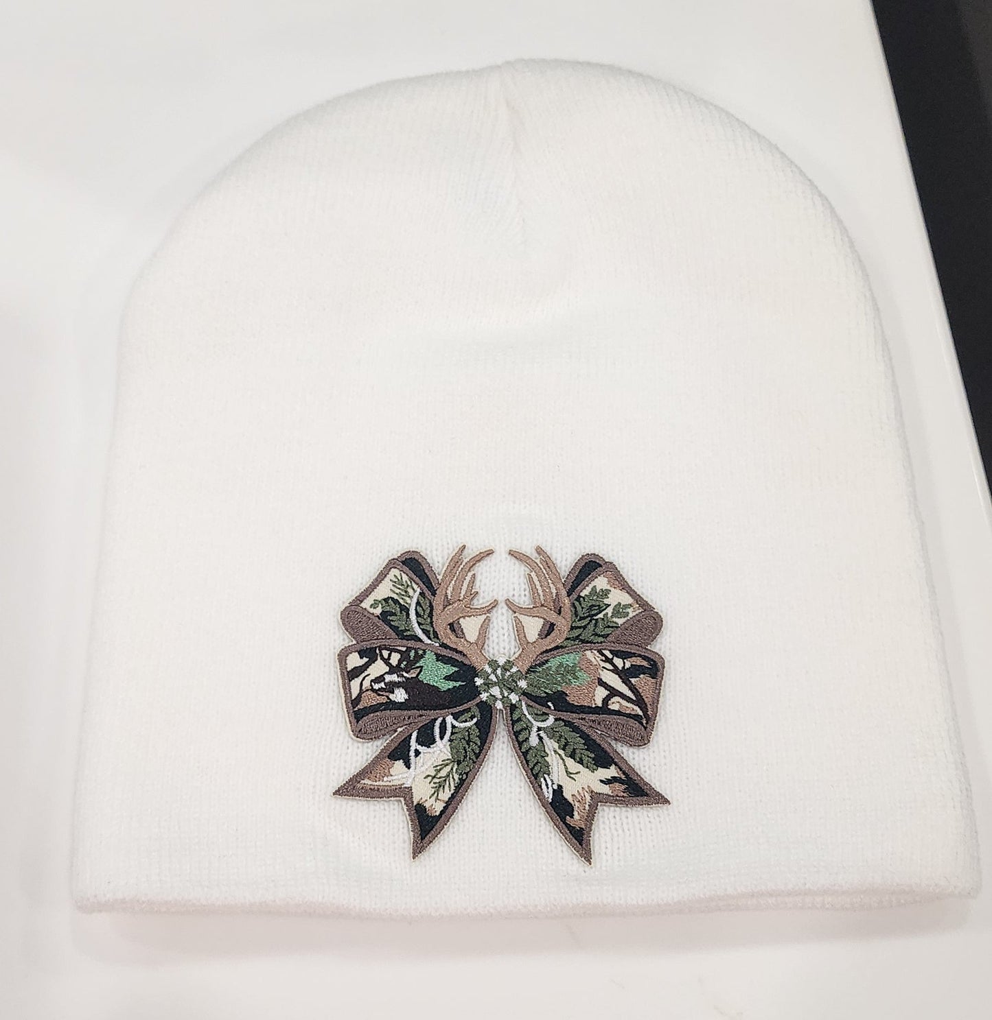 Deer hunting bow beanie