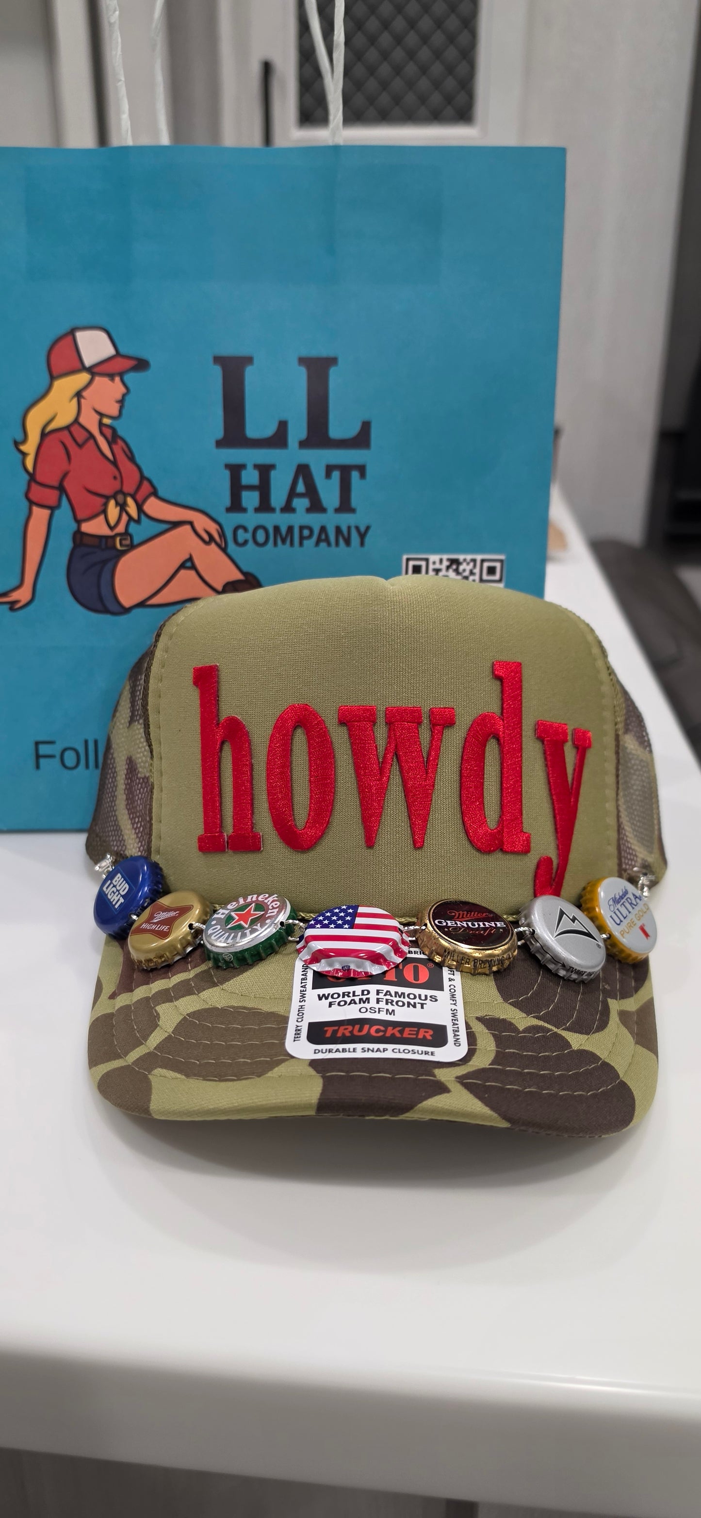 Howdy camo hat